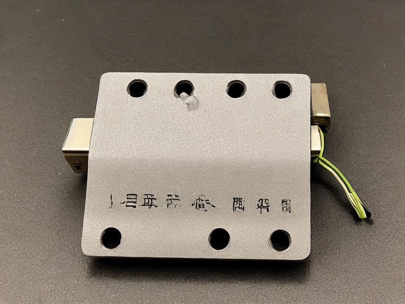 EEPROM应用DC/DC转换应用说明 1